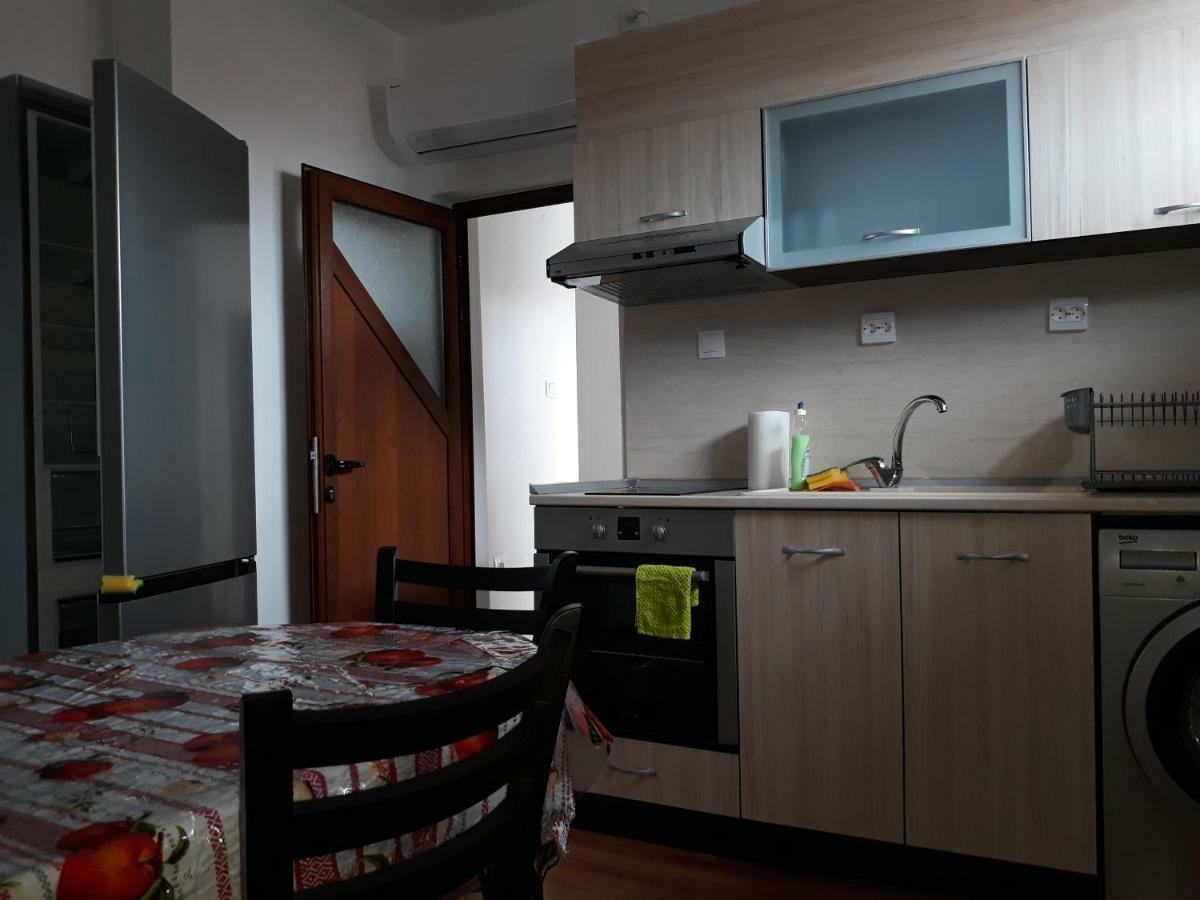 Апартаменти Прометей Burgas Exterior foto